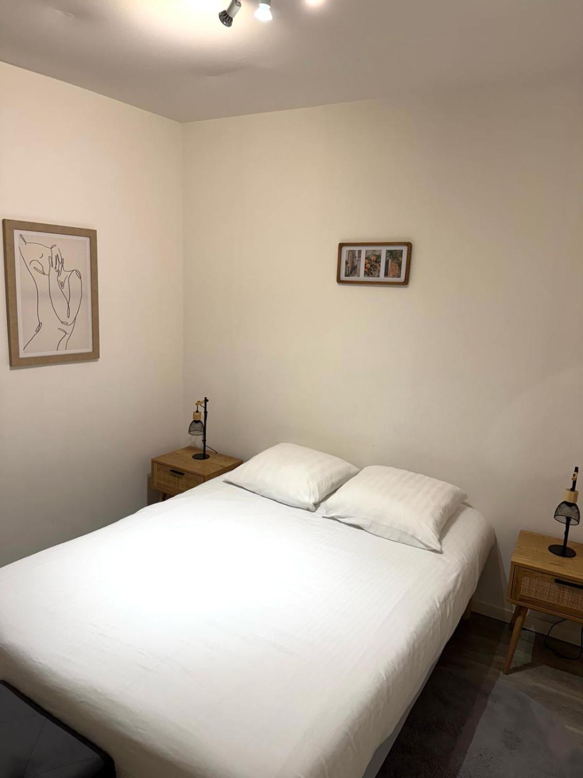 Ibiscus-Immoploc Apartment ดิเอป ภายนอก รูปภาพ